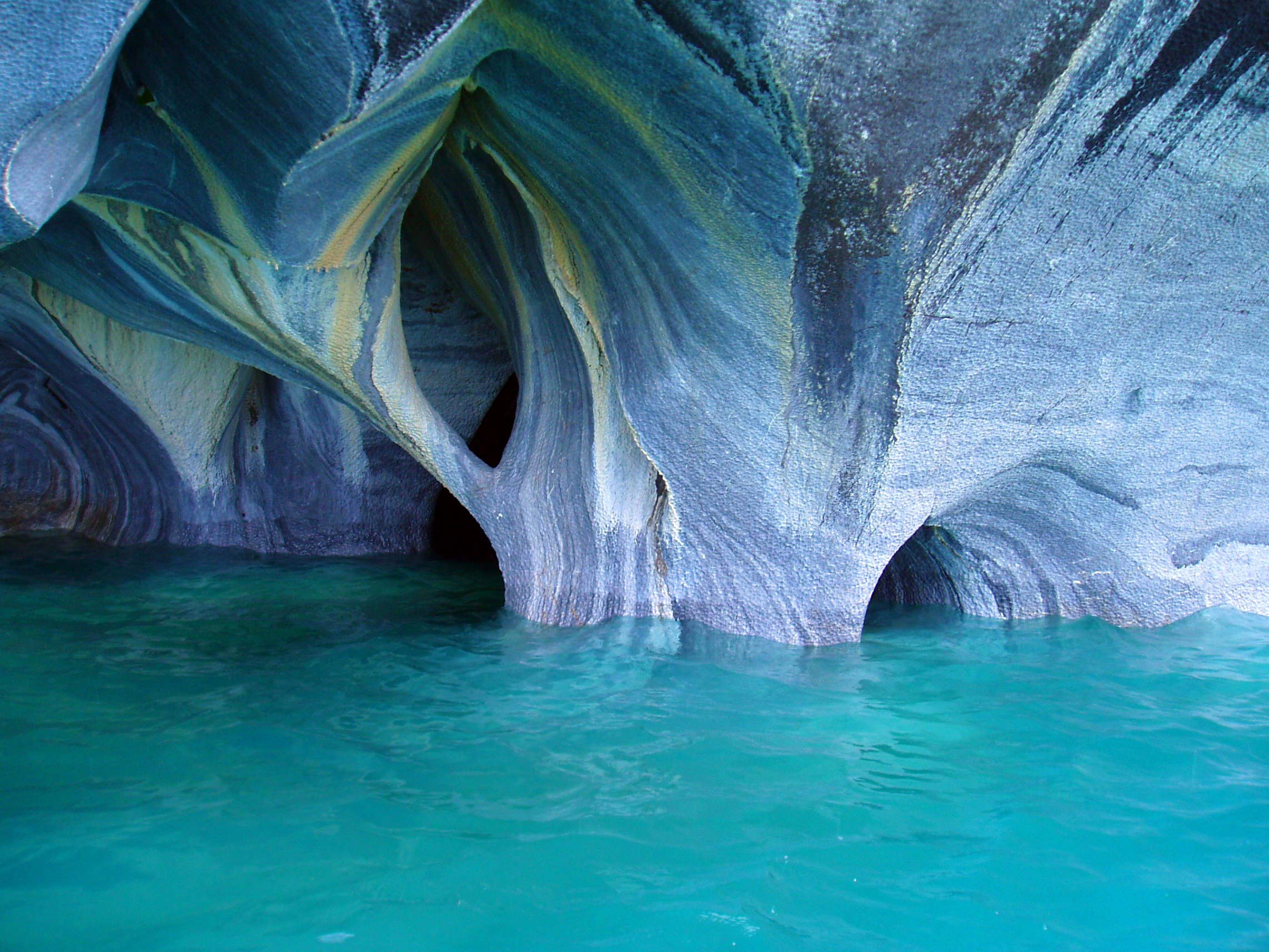 Мраморные пещеры озера Каррера, Чили